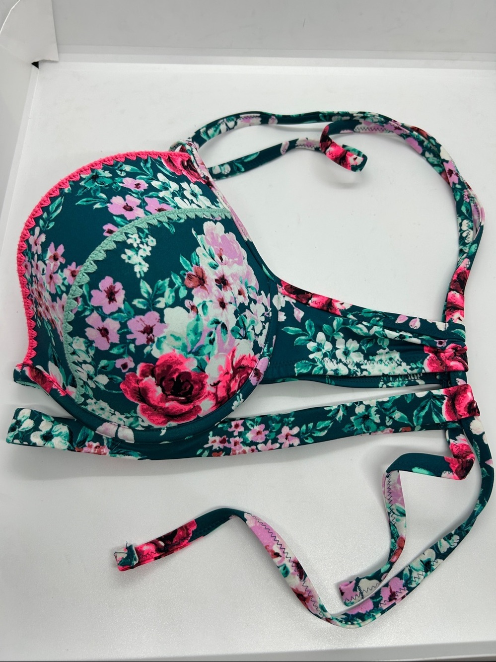 Shade Shore Floral Bikini Top SIZE 34DD - Picture 6 of 10